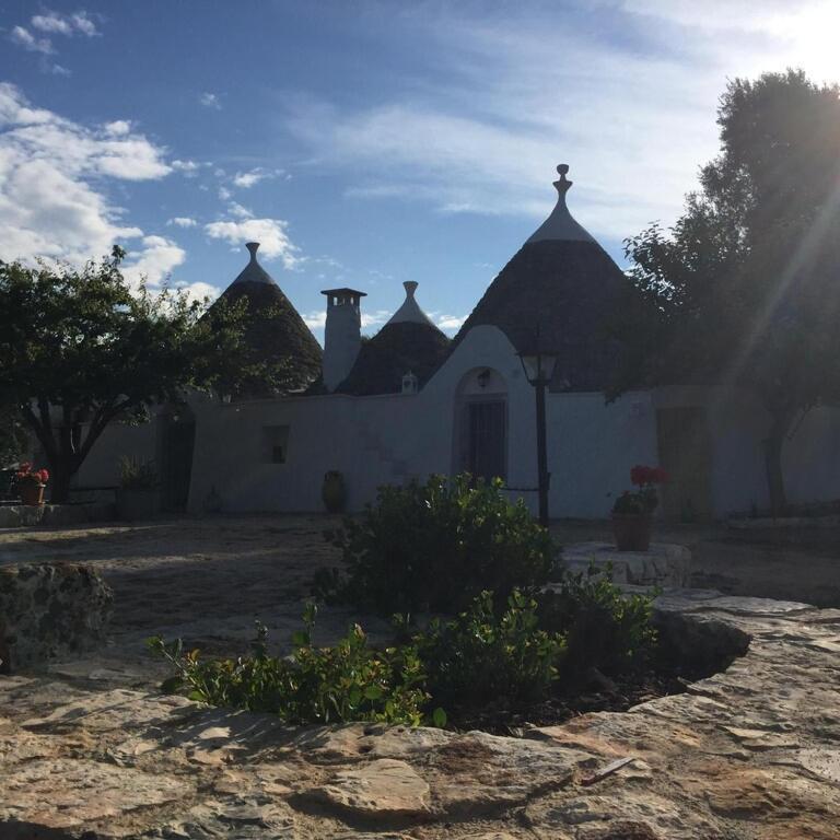 Chateaux Des Trulli 산 미켈레 살렌티노 외부 사진